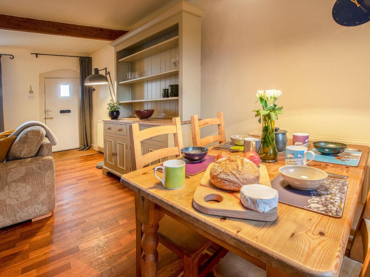 Beacon Cottage イルクリー エクステリア 写真
